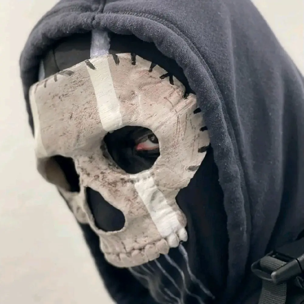 Máscara hecha a mano de "Ghost" Versión 1 Call Of Duty
