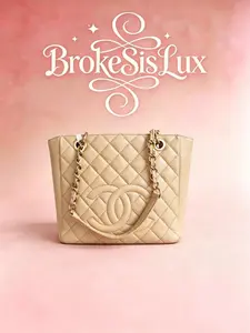 Pre-owned CHANEL Quilted Caviar Tote Bag in Beige Leather