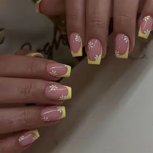 24Pcs Short Pink Yellow French Daisy French Tip Press On Nails Nail Art Supplies Nail Kit