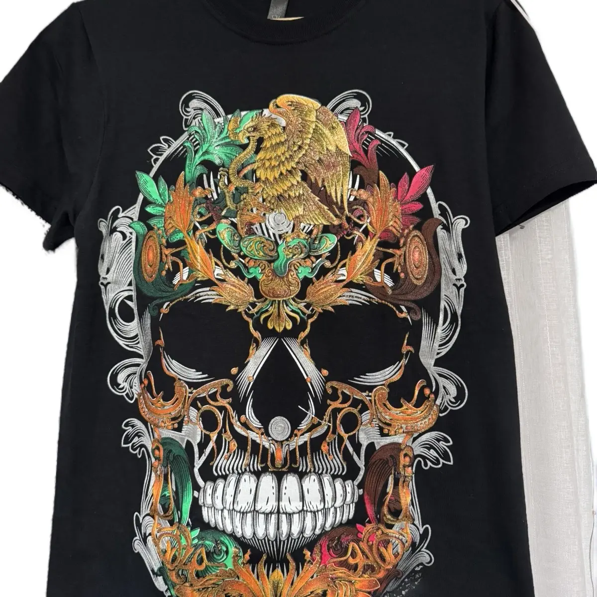 Calavera Bandera - Traditional Mexican Flag Tshirt