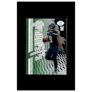2022 Panini Illusions #I-14 Kenneth Walker III Illusionists Emerald CC