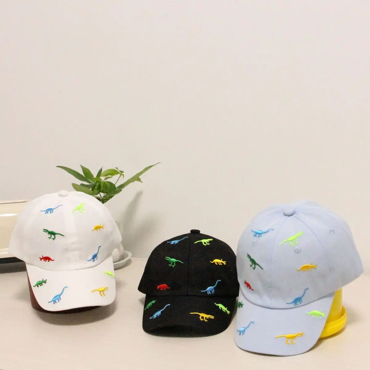 Toddler's Embroidered Dinosaur Baseball Cap, Casual Solid Color Headwear with an Adjustable Fit for Kids, Embroidered Adjustable Caps, Animals, Toddler Hats