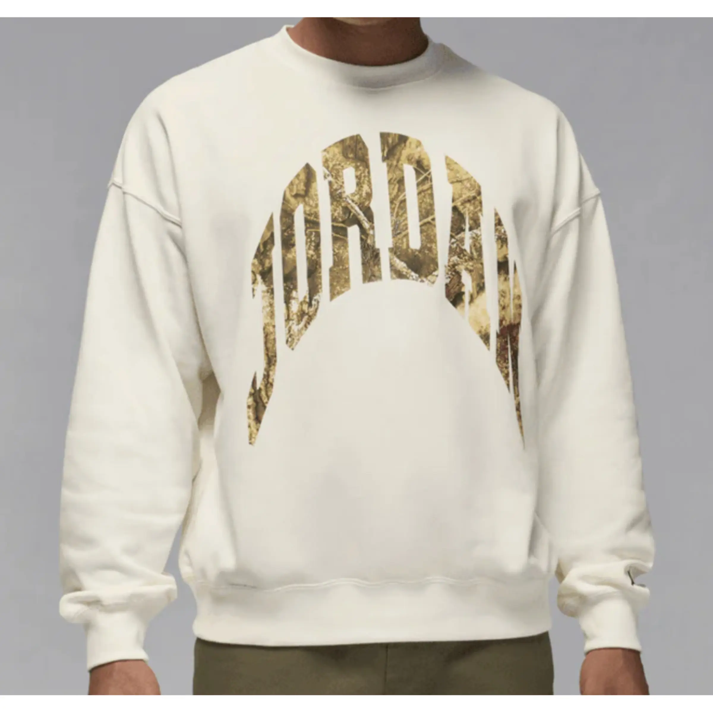 Nike Air Jordan Brooklyn French Terry Realtree Crewneck Sail Black IM6304-133 Men's Fashion Tops
