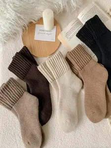 1 Pair Men Women Wool Socks Autumn and Winter Mid-tube Socks Fleece-lined Thickened Winter Warm Sweat-absorbent Mid-tube Socks Floor Socks