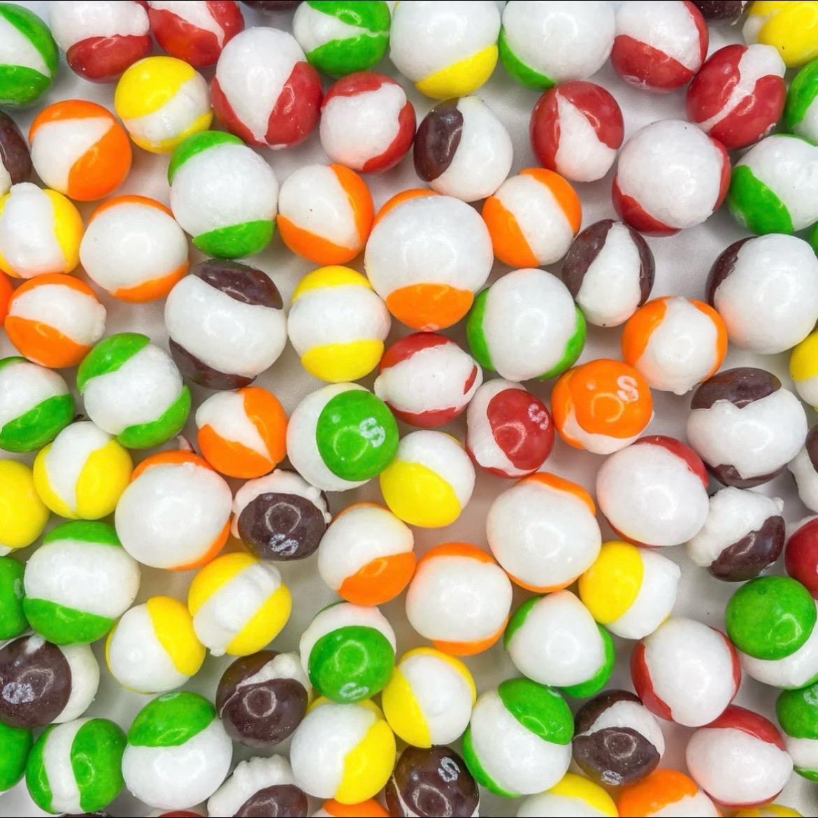 Sweet TreatyCo 1 Pound Freeze Dried Rainbow Crunchies Candy Snack Bonbon Sweet Chewy Fruit Delight