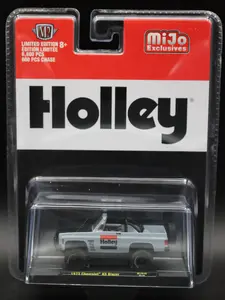 M2 Machines 1973 Chevy K5 Blazer 4x4 Holley Limited Edition