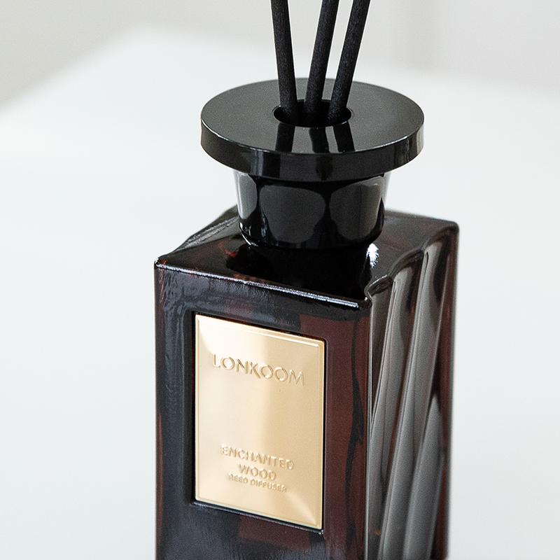 ENCHANTED Woody Reed Diffuser Set 5 oz (150ml) Oriental Woody Scented Diffuser with Sticks Home Fragrance for Bathroom Shelf Decor by lonkoom Aroma Floral Gift Oil Freshener Flower