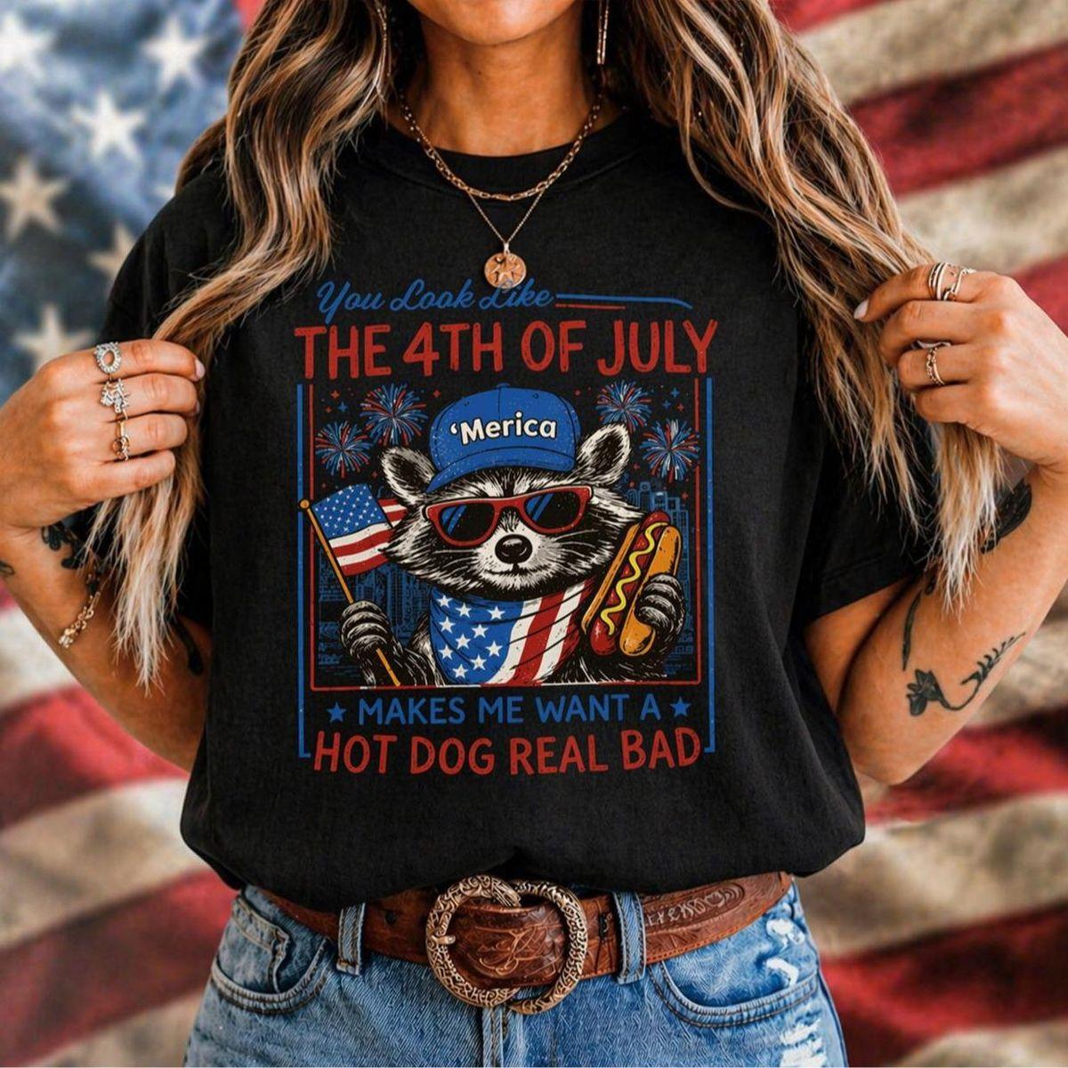 Comfort Colors Patriotic Raccoon Hot Dog Shirt, USA 250th Anniversary Graphic Tee For Women, Funny 4th Of July America Gift Independence Day Tee For Patriotic Events Top Womenswear, Unisex Casual T-Shirts