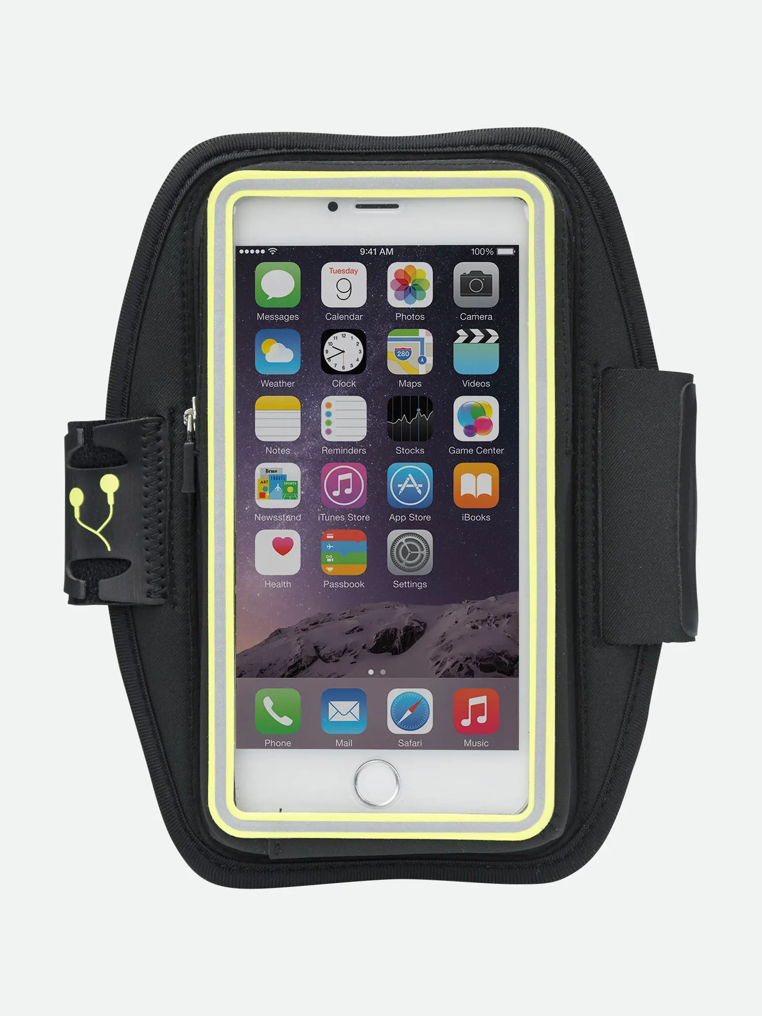 NATHAN SonicStorm Smart Phone Carrier - Water-resistant phone carrier with plush pocket—secure fit for sweaty workouts Smartphone Protection