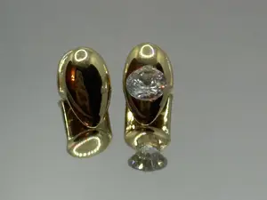 Treasure Grillz Custom Grillz: “Diamond”