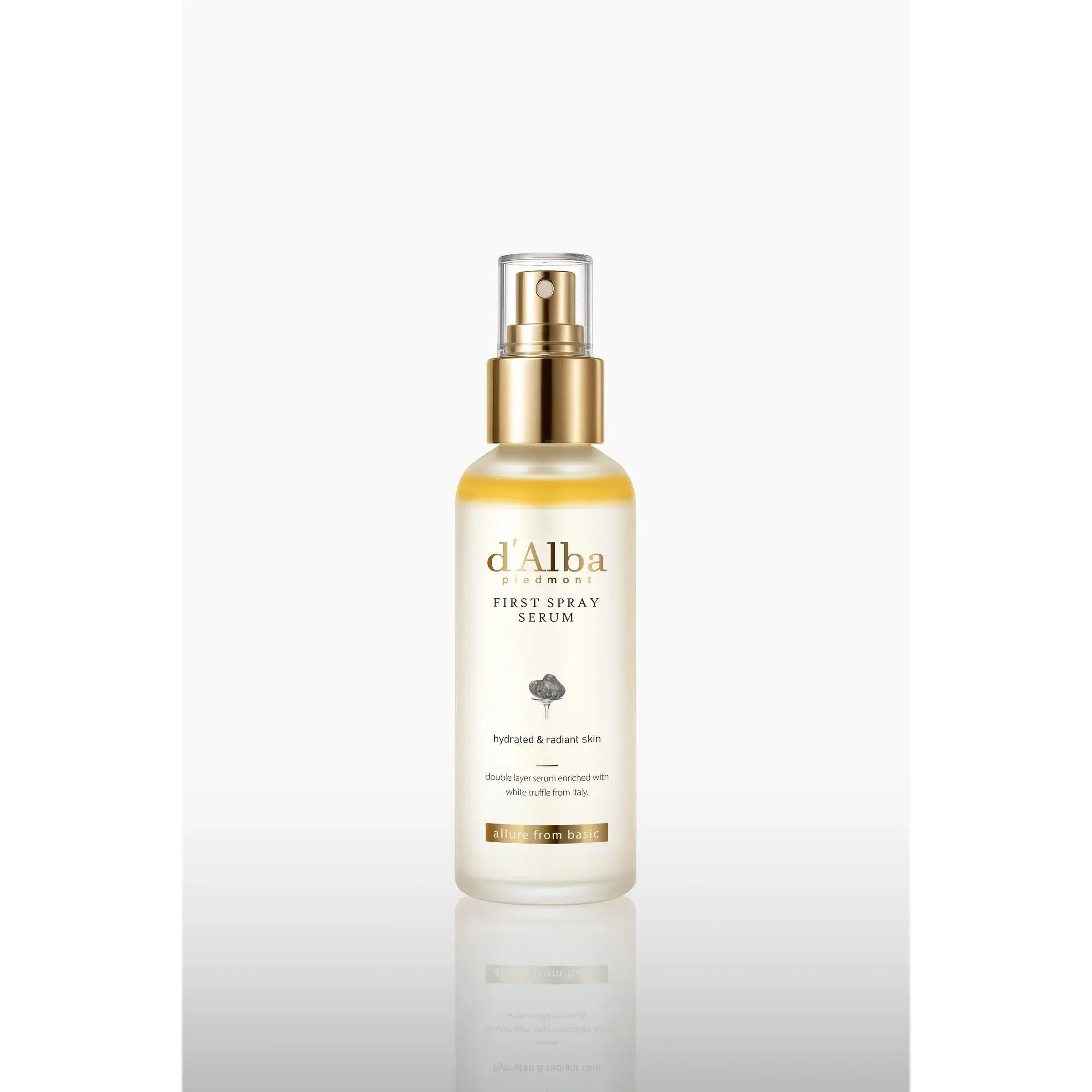 d'ALBA WHITE First Spray Serum – A Lightweight, Fast-Absorbing Serum in a Convenient Spray Format. 100 ml of Radiant-Boosting Power.