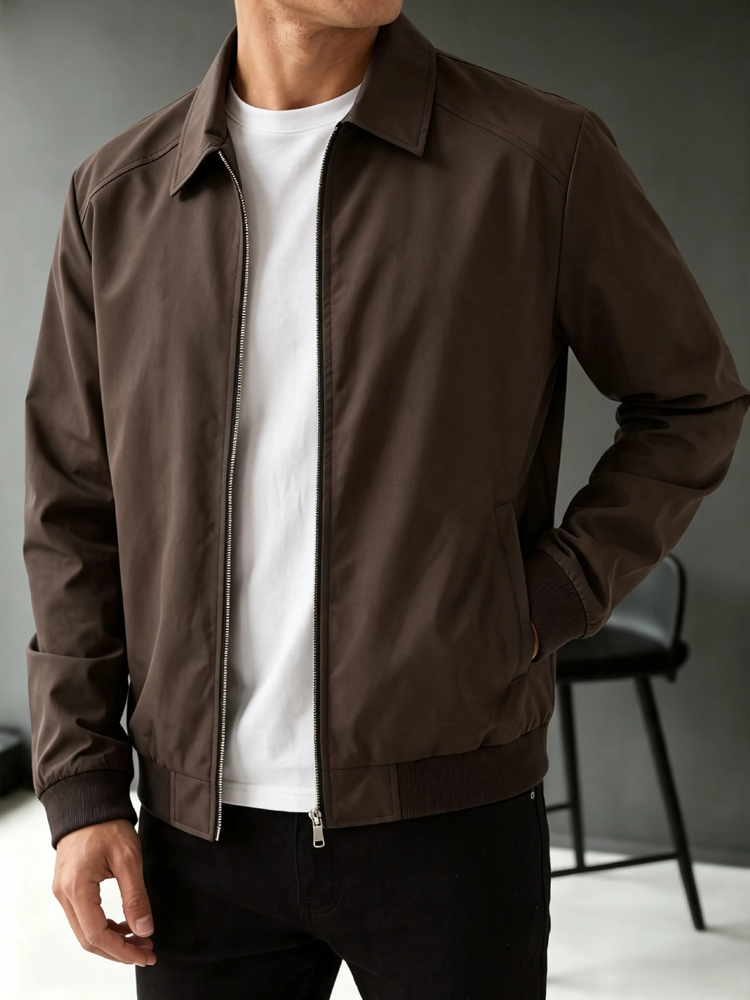 Men’s Minimalist Solid-Color Turn-Down Collar Polyester Baseball Jacket - Zipper Closure, Ribbed Hem, Lightweight Windproof Outerwear for Business Casual Outfits, Spring & Autumn Daily Wear