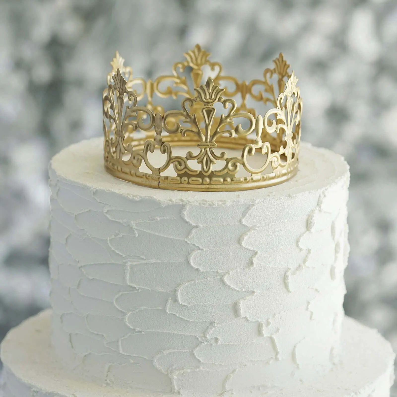Elegant Gold Metal Princess Crown Cake Topper (2" in) - Wedding & Birthday Decor Supplies, Gold Cake Decorations for Quinceañeras, Bridal Showers & Fairytale-Themed Events, Cake Decoration Supplies