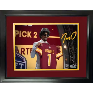 Poster Jayden Daniels Draft Facsimile Auto Washington Commanders 4 Size Photo