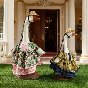 Valentine's Day Floral Print Decor Set, Porch Goose Statue Decoration, Colorful Flower + Hat, Outdoor Garden Goose Sculpture, Garden Accessories