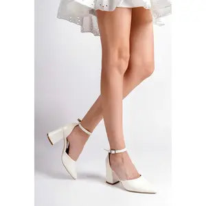 Vivienne | Ivory High Heels