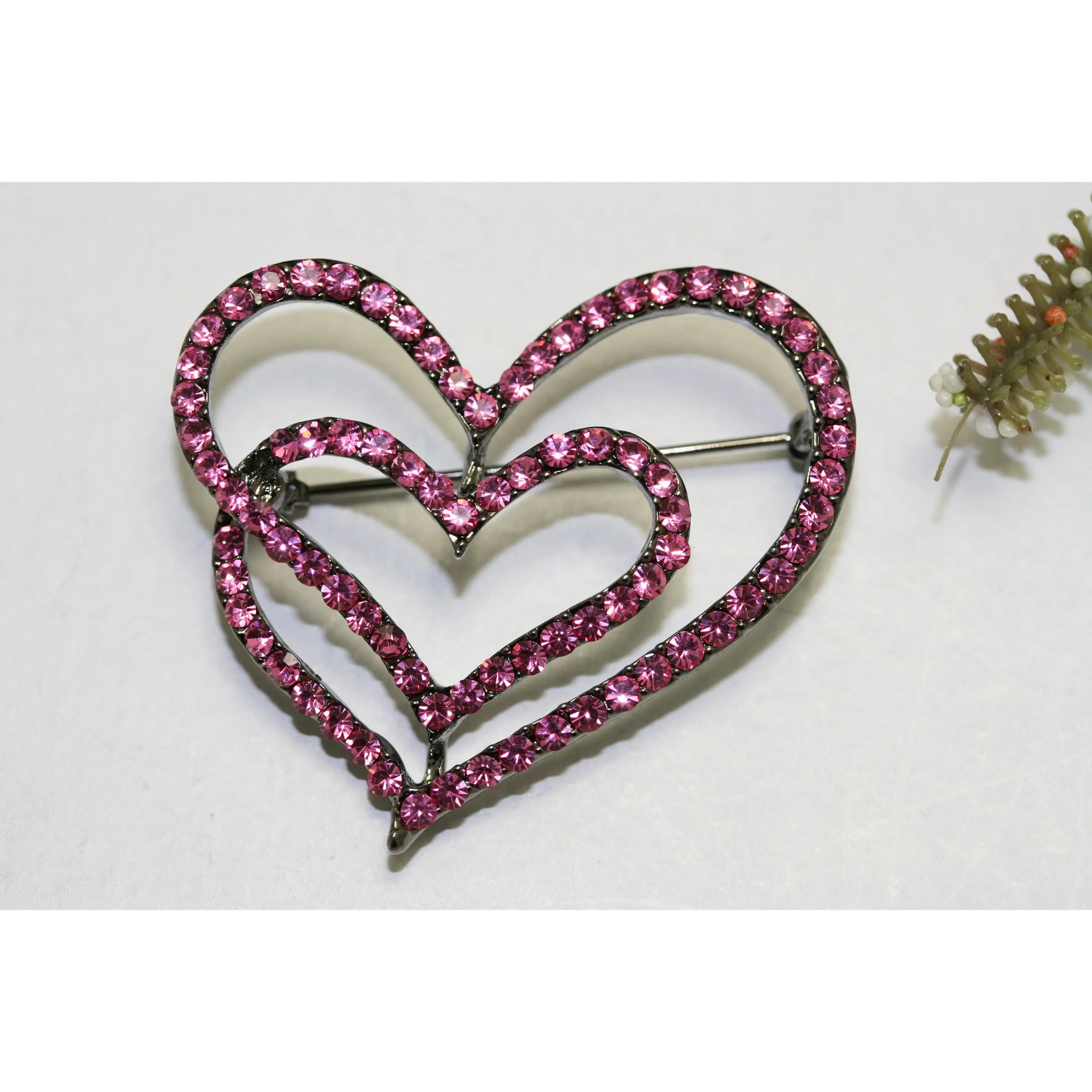 Rhinestone Heart Shape Brooch Pin Love Brooch Fashion Valentine's Day Jewelry Gift wedding heart brooch,