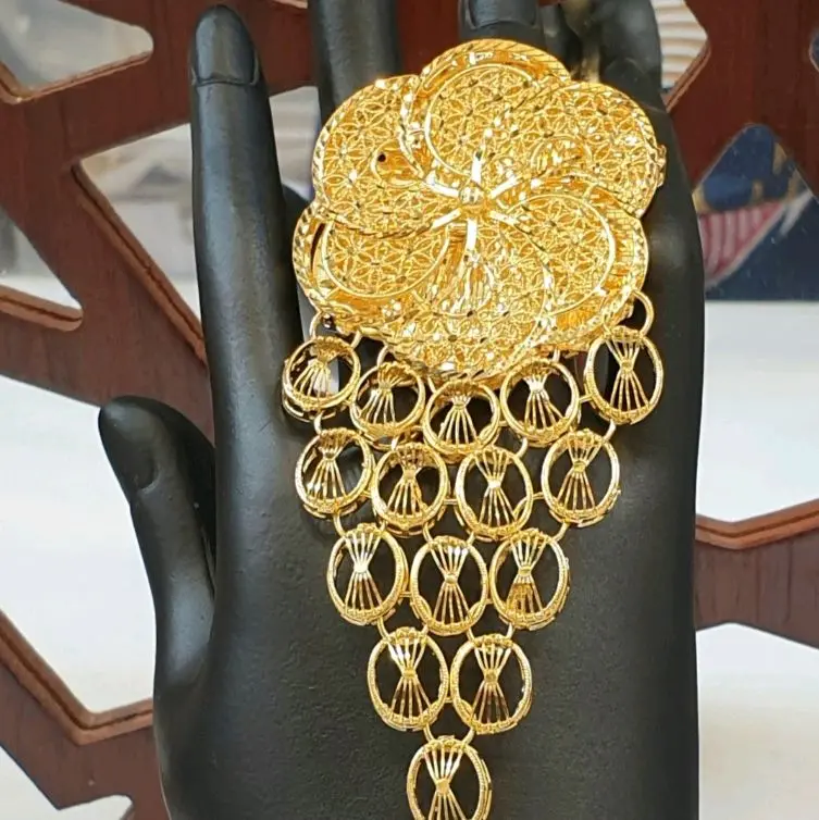 2-Piece Gold Color Ring & Bracelet Jewelry Set, Intricate Design, Elegant Fashion Accessory Combination