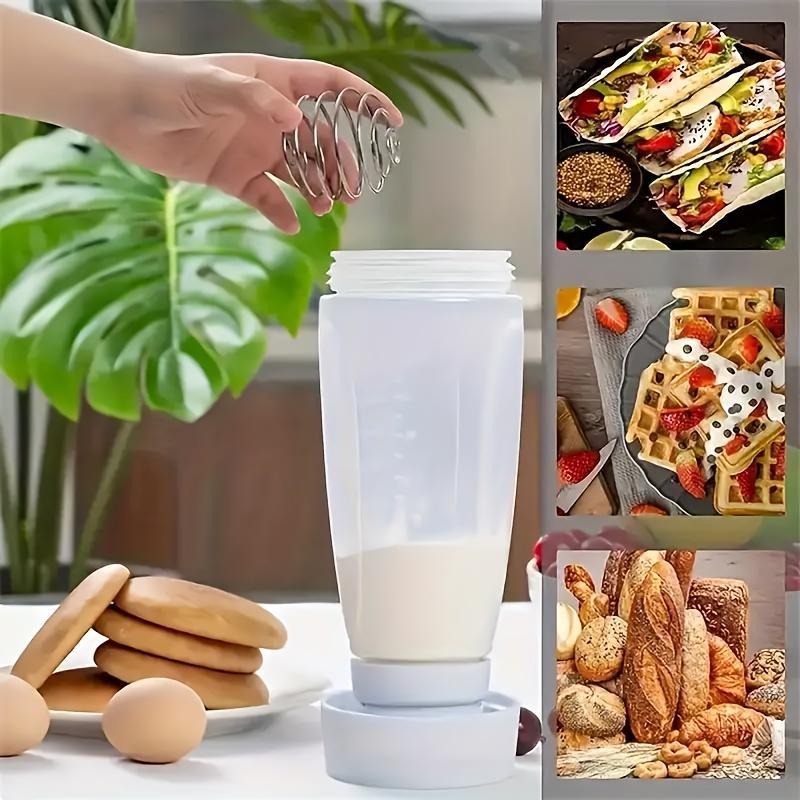 Handheld Batter Dispenser, Pancake Batter Dispenser, Kitchen Gadgets for Home Use, Utensils,Pancake Batter Dispenser with Blender Balls, Kitchen Batter Squeezer Bottle Suitable for Cupcakes, Pancakes, Muffins Smooth
