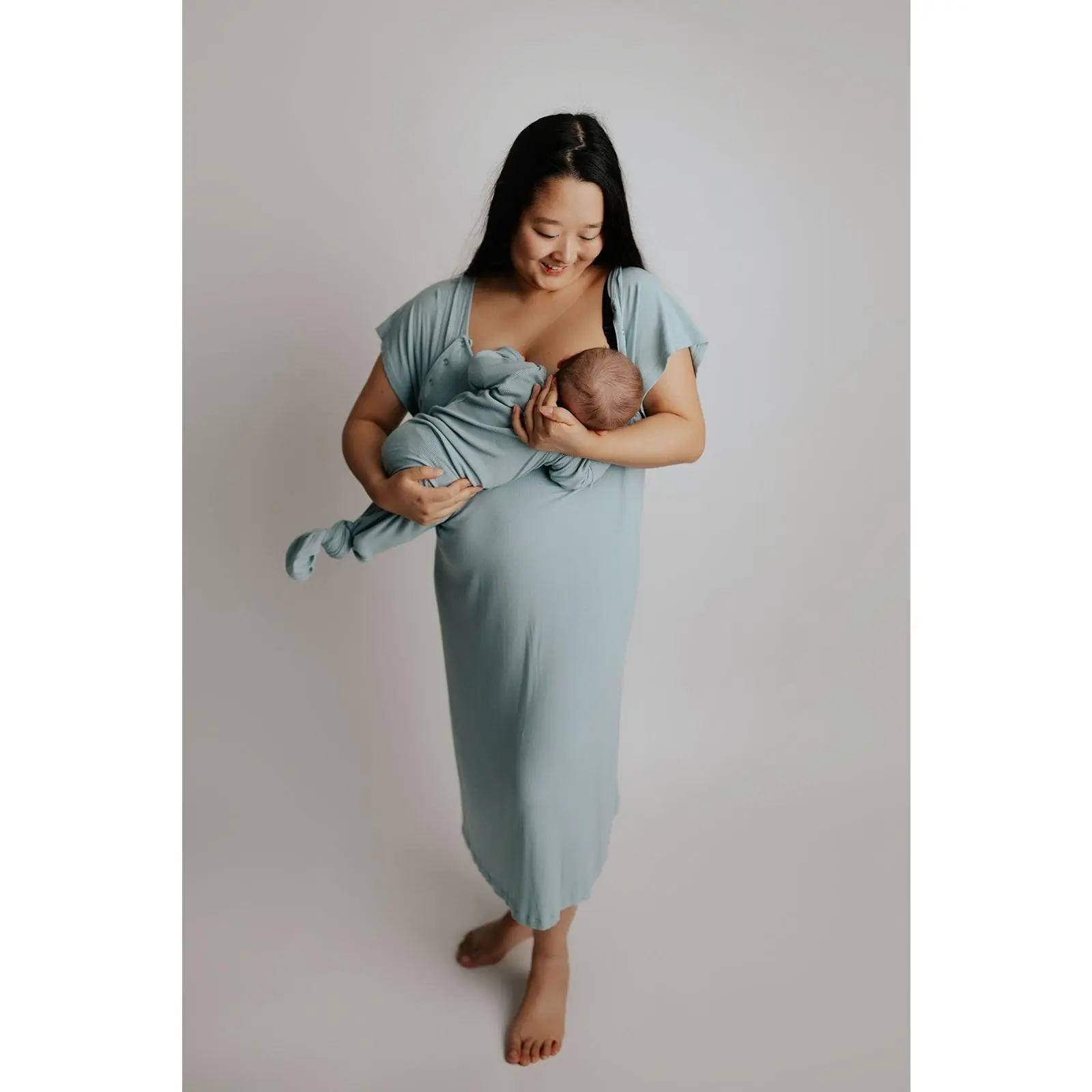 Ribbed Blue Bird Mommy & Me Matching Labor Gown and Newborn Knotted Baby Gown