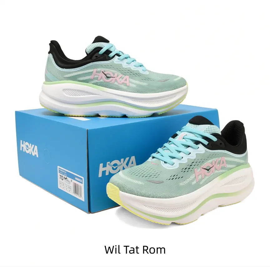 This soft mint green mesh running shoe holds sweet pastel summer sport vibes. Breathable perforated mesh stops sweaty feet, cloud-shaped white midsole with light green strip eases road impact.
