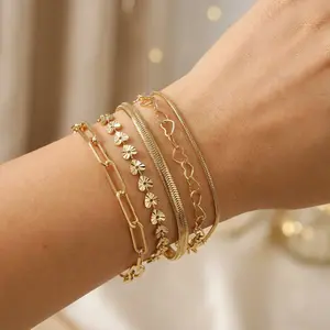 TANTIUE 5PCS Gold Bracelets for Women,14K Golden Plated Stackable Jewelry Sets  Trendy Thin Dainty Cuban Link Paperclip Chain Bracelets Set Adjustable Trendy Tranish Free Jewelry Fashion Valentine's Day Gift