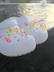 16-Pack Cute Animal Shoe Charms, DIY Duck Decorations, 3D Animal Shoes Accessories, Unisex Birthday Party Gifts, All Seasons