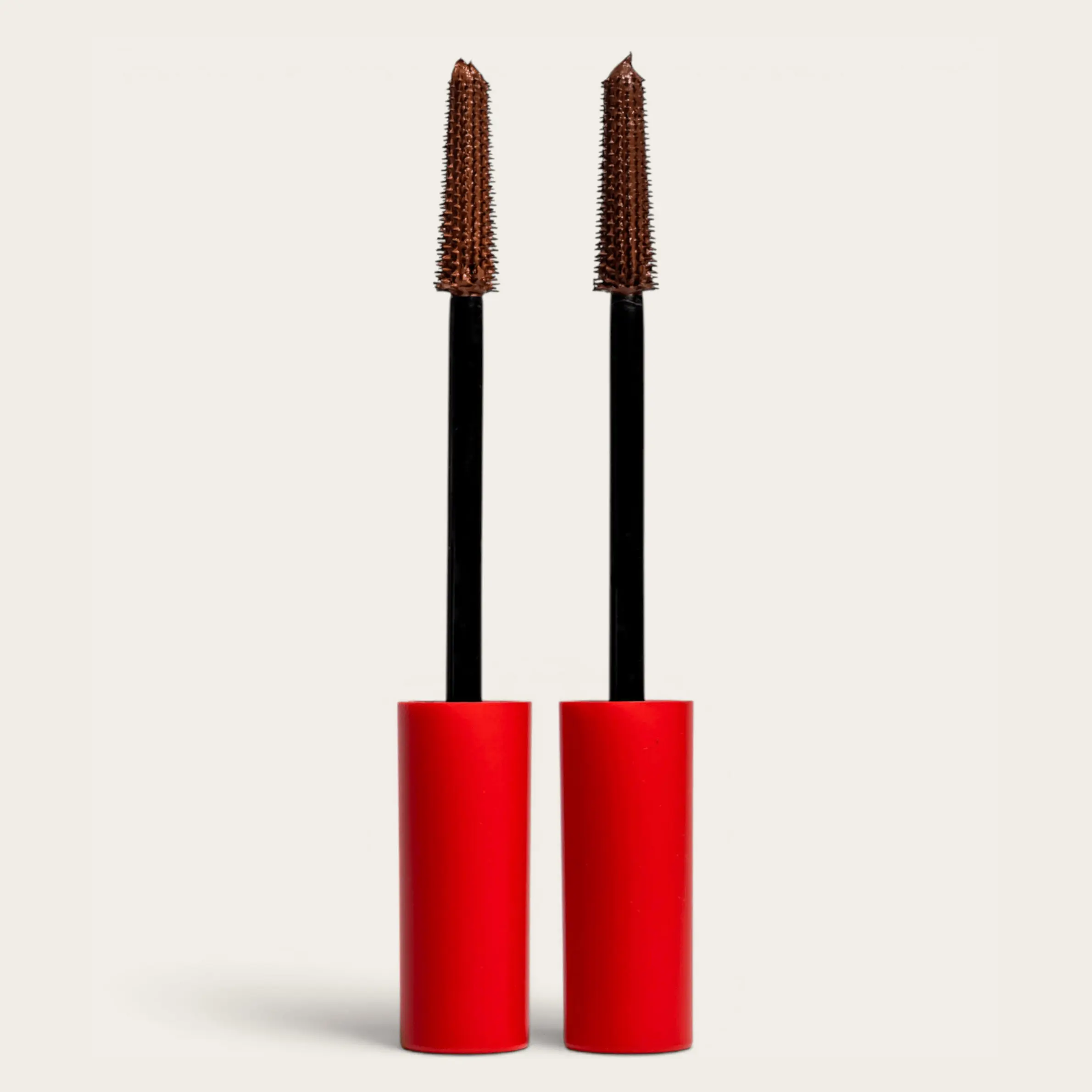 How to be a Redhead Finally Have Lashes Enhancing Mascara Duo – Perfectly Plum and Perfectly Brown