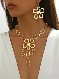 Women's Boho Style Hollow Out Flower Design Pendant Necklace & Dangle Earrings, Fashion Jewelry for Party, Daily Clothing Decor, Trendy Exquisite Jewelry for Gift, Matching Jewelry Set, Fashionable Jewelry Set