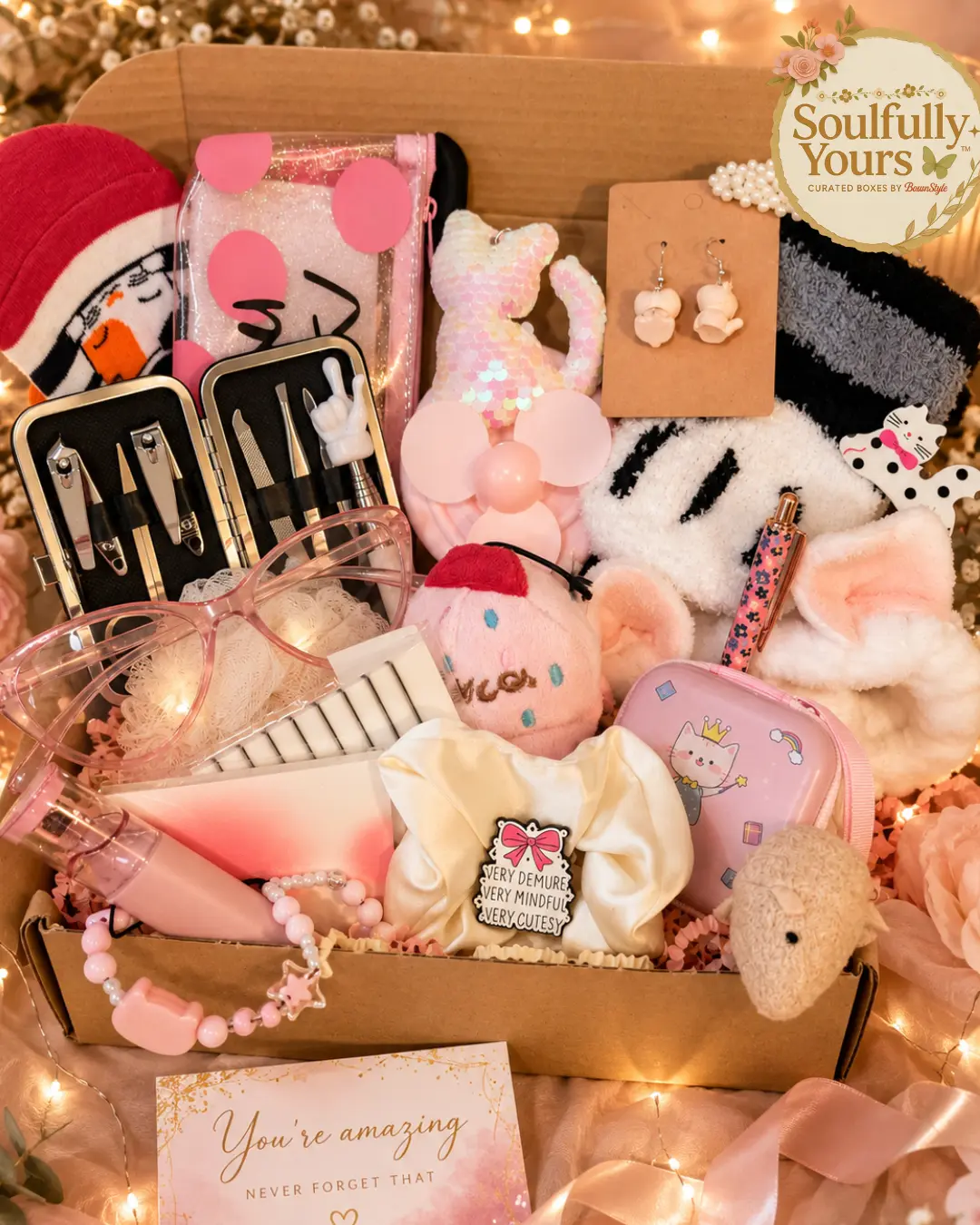 Purrfectly Yours, Cat Mama OPULENT Box (20+ Items and 1 Golden Ticket Item)