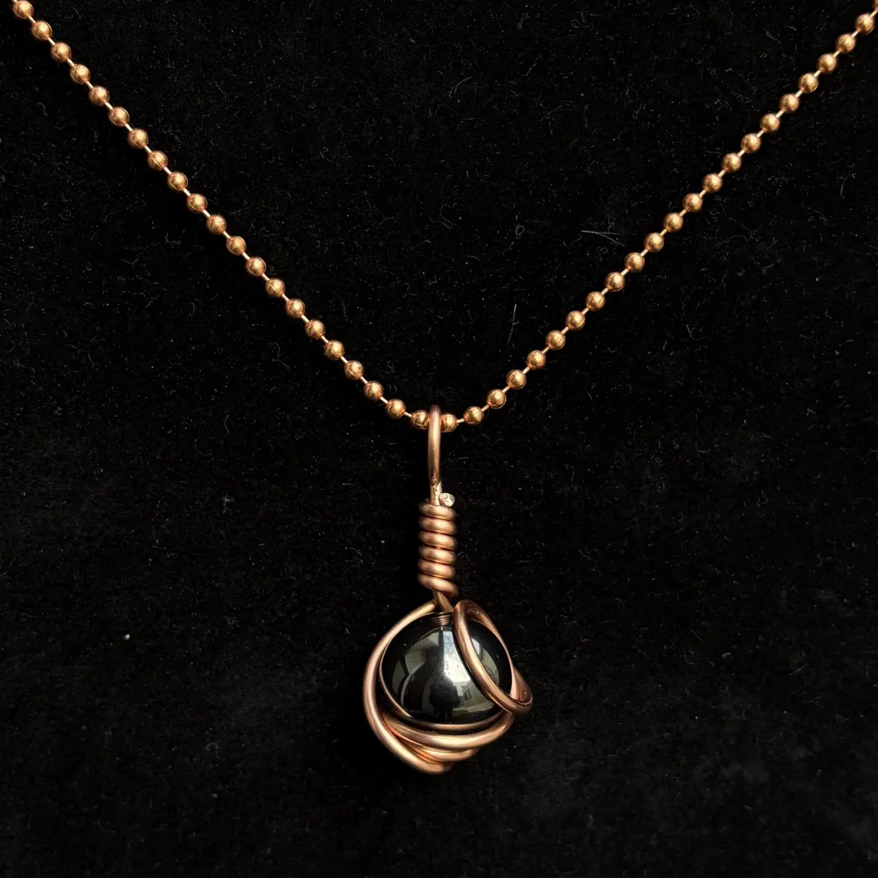 Handmade Magnetic Hematite Copper Pendant & Necklace Set