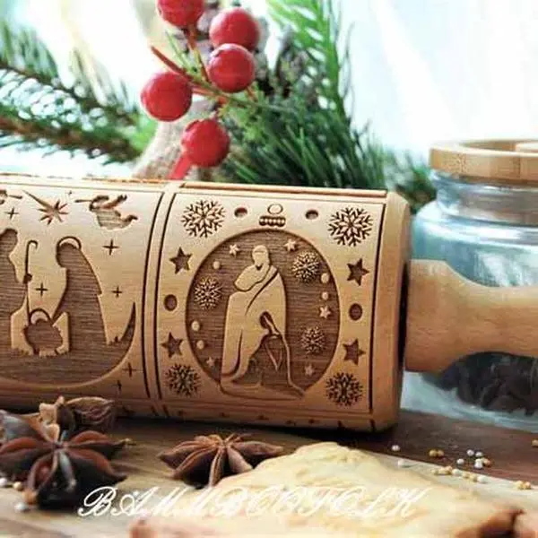 1pc 13.78in Christmas Jesus Pattern Embossed Wooden Rolling Pin for Baking, Deep Engraved Christmas Cookie Cutter For Baking Embossed Cookies,Cute Kitchen Decor DIY Tool for Adults, Suitable as a Christmas, Thanksgiving, Mother's Day, or party gift tiktok