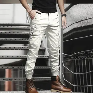 Men’s straight-leg pants with multiple pockets—casual outdoor long pants, light business work pants, everyday outdoor street-style look