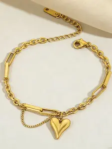 Elegant Heart Dangle Bracelet, High-Polish Stainless Steel, Minimalist Design, Perfect Gift for Mom and Girlfriend