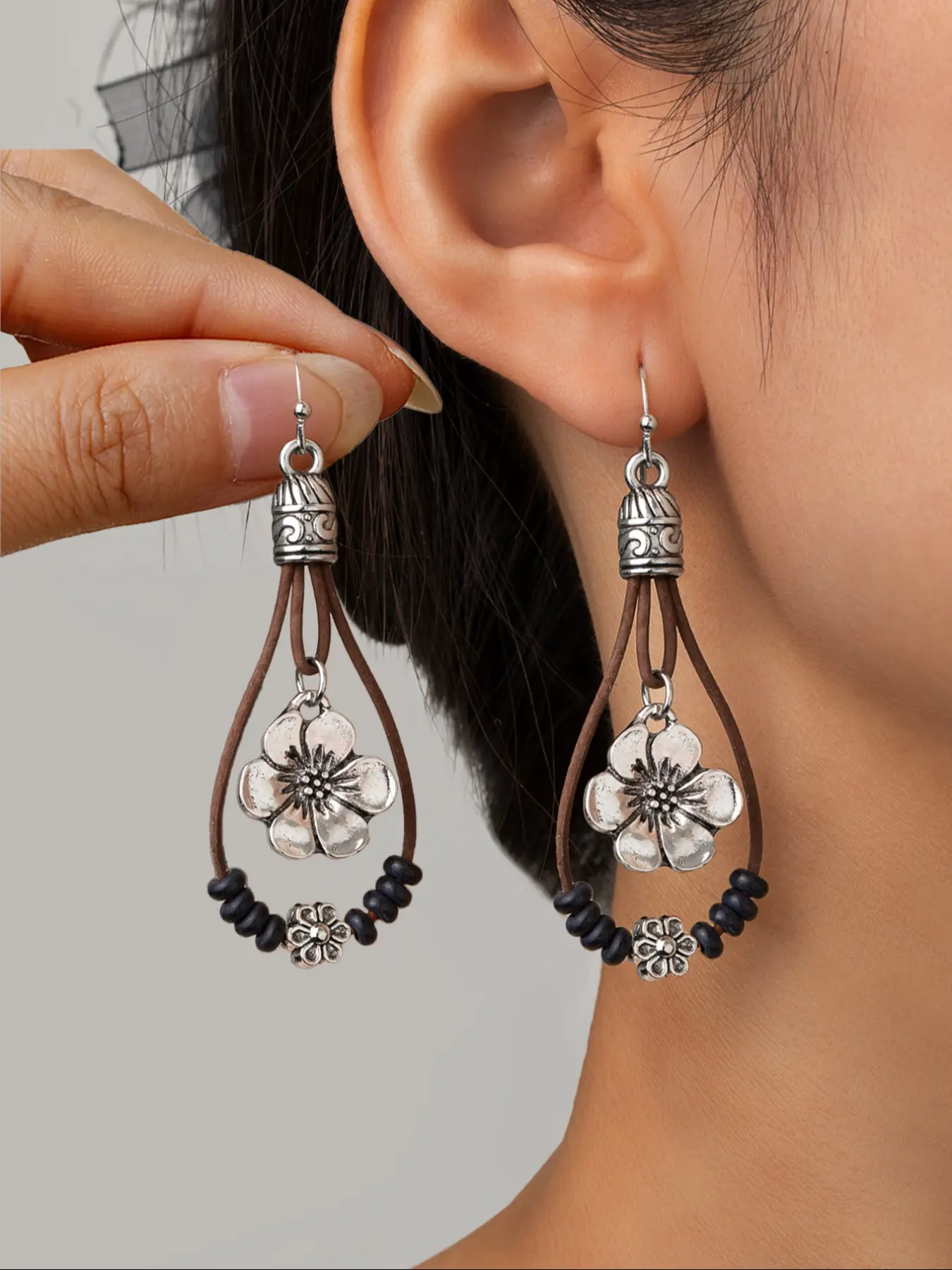 Bohemian Turquoise Beaded Flower Pendant Alloy Earrings, Dual Layer Leather Cord, Perfect for Daily Wear, Vacation Gifts, Festive Season