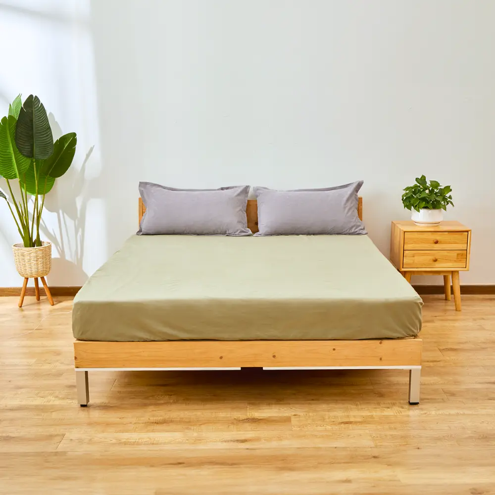 GroundingWell Fitted Bed Sheet - Relieve Insomnia & Inflammation by Connecting to the Earth's Electrons