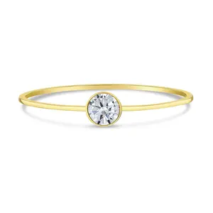 14k Gold Cubic Zirconia Solitaire Size 7 Preteen / Teen Ring