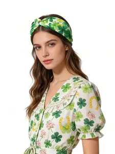 St Patrick's Day Clover Pattern Hair Tie, Sweat-Resistant Yoga Running Headband, Soft Non-Irritating Party Sports Accessory