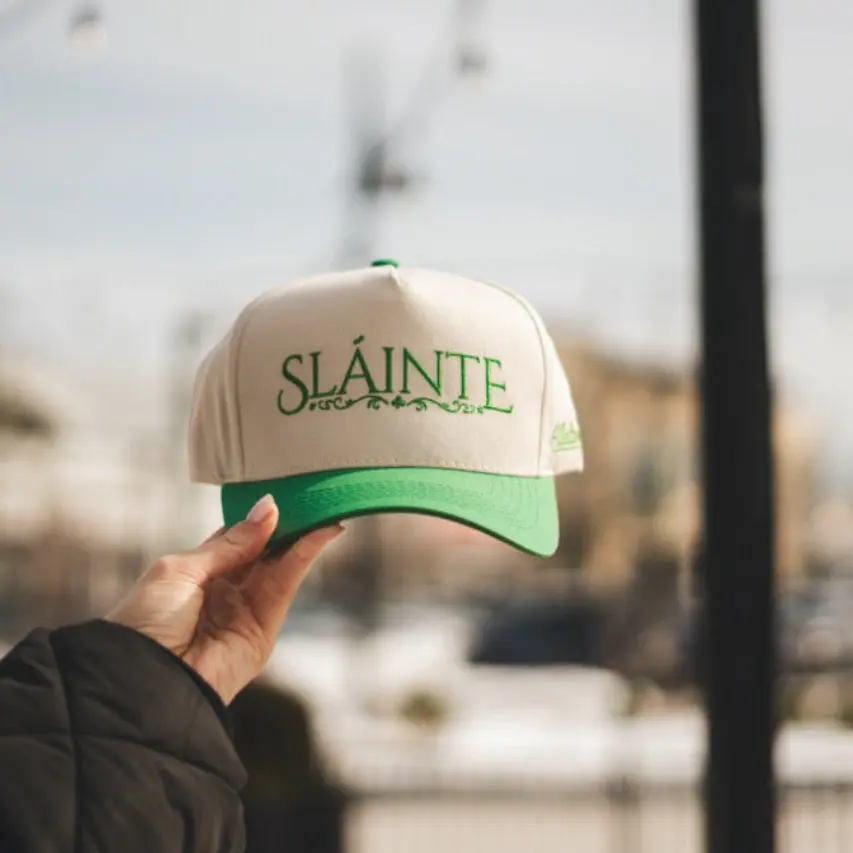 Sláinte Cotton Snapback Graphic Trucker Hat, Adjustable Casual Poly-Cotton Hat with High Embroidery for Parades/Pubs (Sports & Outdoor Accessory)