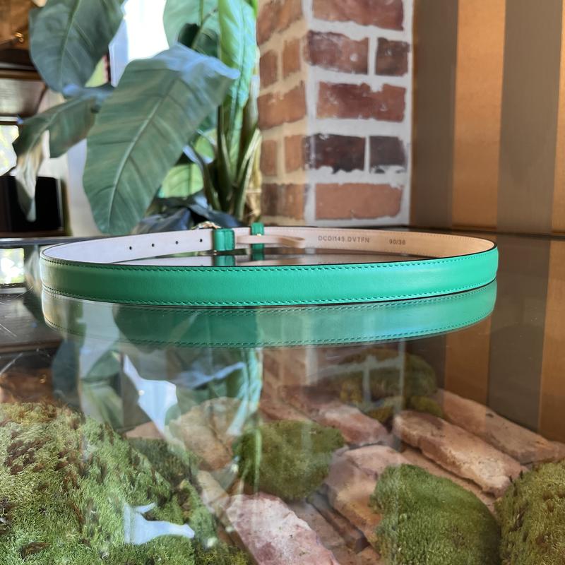 Pre-owned VERSACE Green Medusa Head Monochrome Belt 90/36(L)