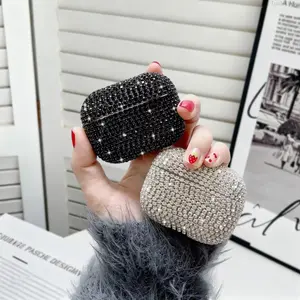 Luxurious Rhinestone AirPods Case, Shockproof Protective Cover with Bling Diamonds, Compatible with AirPods 1/2/3/4 & Pro, Stylish Charging Case for Apple Earbuds