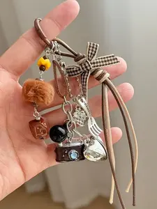 Unique Camera Keychain Bag Charm, Handmade Woven Ball Pendant, Cute Heart Pattern, Stylish Accessory for Luggage and Bags, Personalized Gift Idea