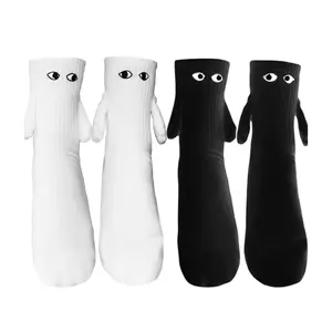 Handholding Socks for Couples Love Man - Cartoon & Plain Styles - 3D Eyes & Magnetic Hands - All Seasons - Men's US Size 5-10 - Quirky Gift for Valentine's Day, Christmas, Birthdays