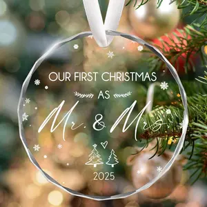 Our First Christmas As Mr and Mrs Home Ornament, Mr and Mrs Christmas Ornament, Wedding Home Decor, Christmas Tree Hanging Glass Ornament, Anniversary Wedding Gifts, Romantic Couple Gifts for Men, Women, Mr and Mrs Gifts, with Gift Box