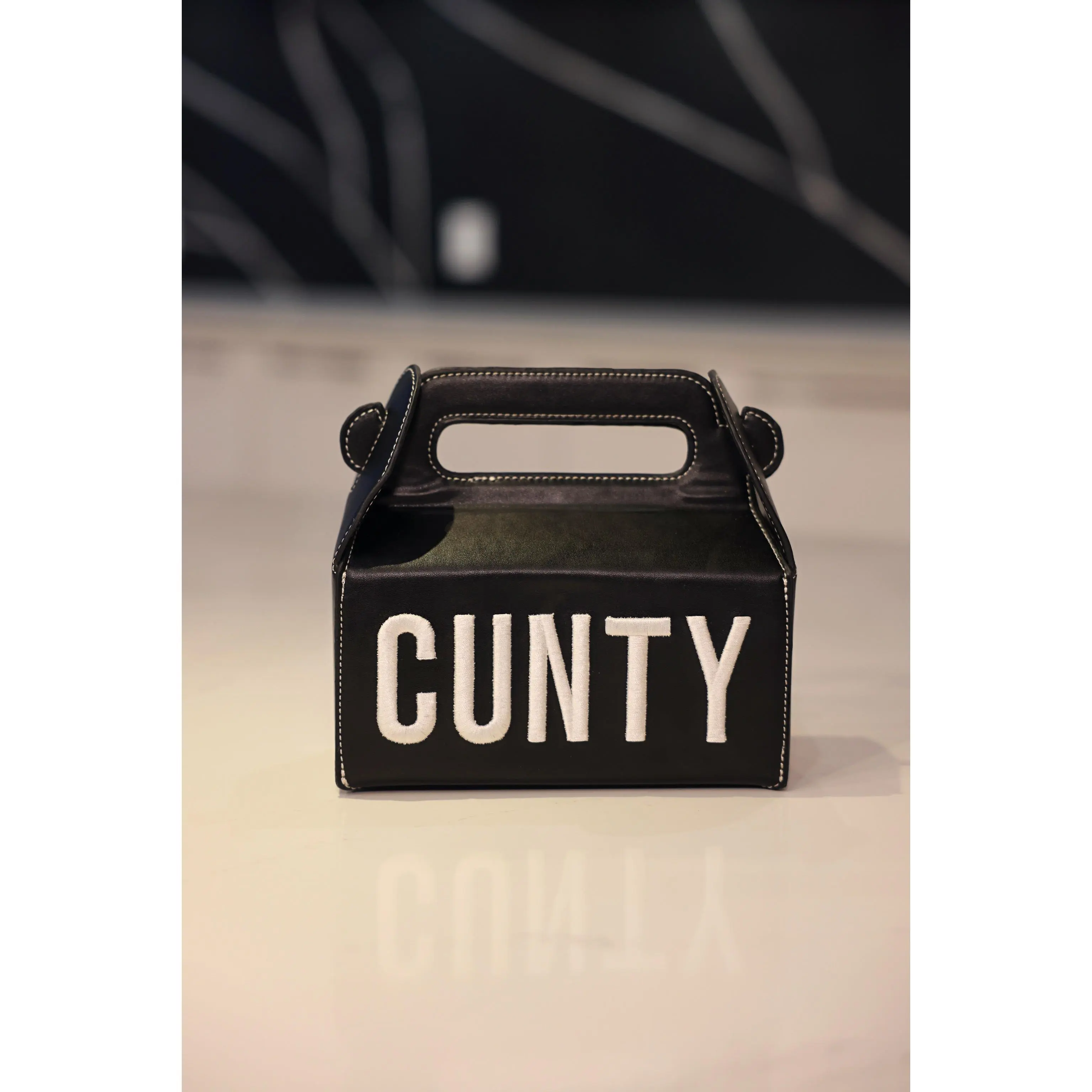 CUNTY Lunch Box Purse
