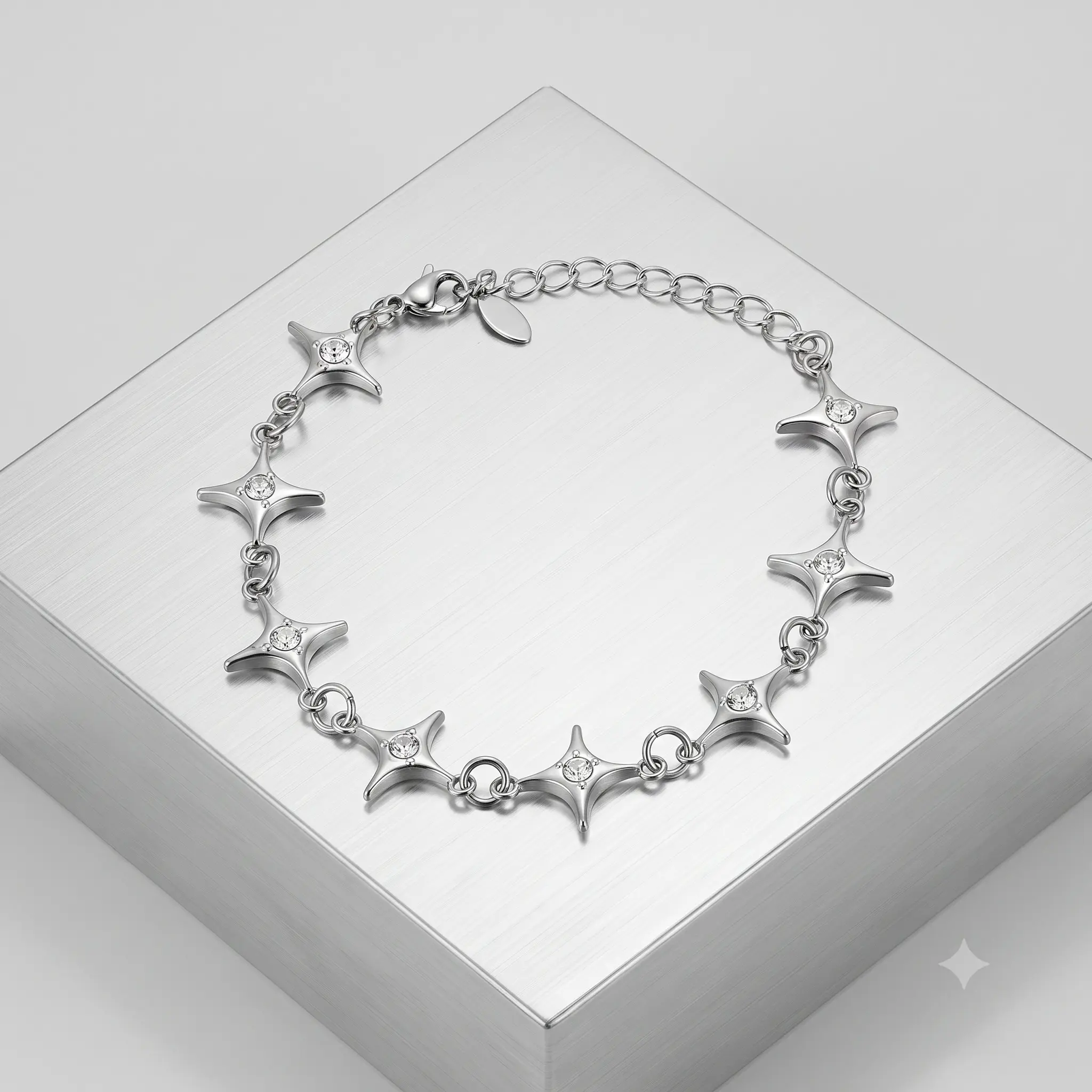 Unisex 4-Pointed Star Zircon Bracelet, Classy Versatile Hip-Hop Costume Jewelry with Distinctive Appeal
