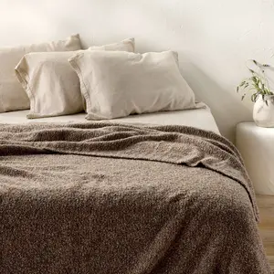 Full/Queen Boucle Blanket Warm - Casaluna
