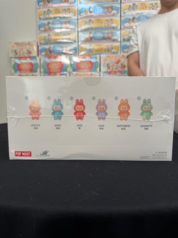 THE MONSTERS Big into Energy Series-Vinyl Plush Pendant CASE (6 SINGLES INCLUDED)