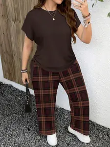 Women's Plus Size 2-Piece Set Outfit, Loose Short Sleeve Top and Plaid Straight Leg Pants, Casual Fashion for All Seasons