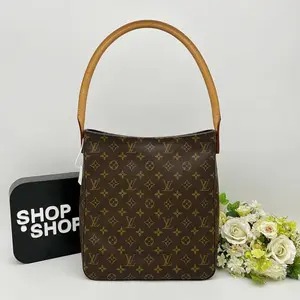 Pre-owned Louis Vuitton As Shown Shoulder Bags Monogram Looping GM Shoulder Bag 2101218966459